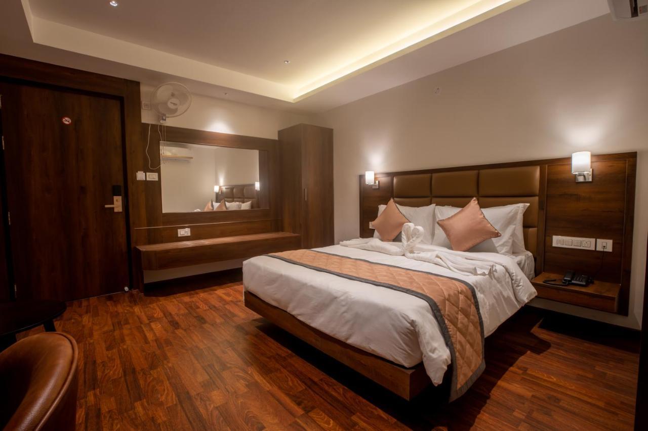 Golden Fortune Inn Hotel Bengaluru Zewnętrze zdjęcie