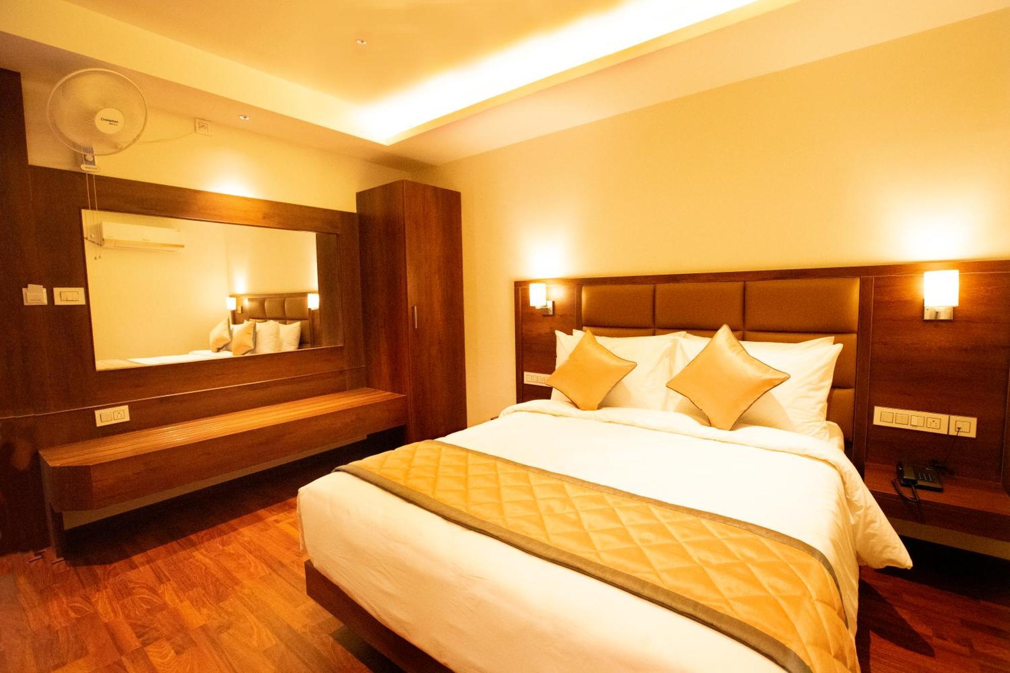 Golden Fortune Inn Hotel Bengaluru Zewnętrze zdjęcie
