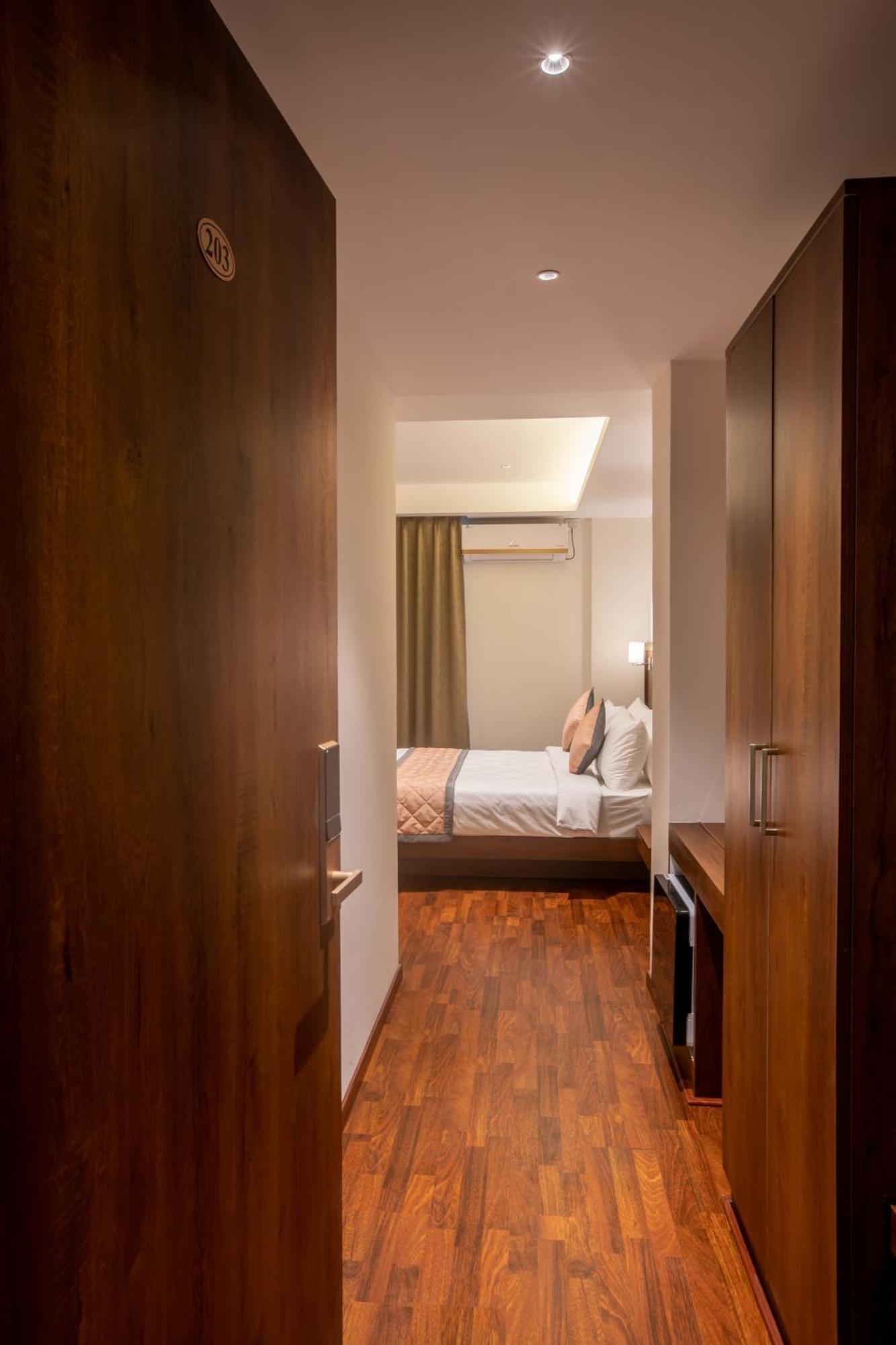 Golden Fortune Inn Hotel Bengaluru Zewnętrze zdjęcie