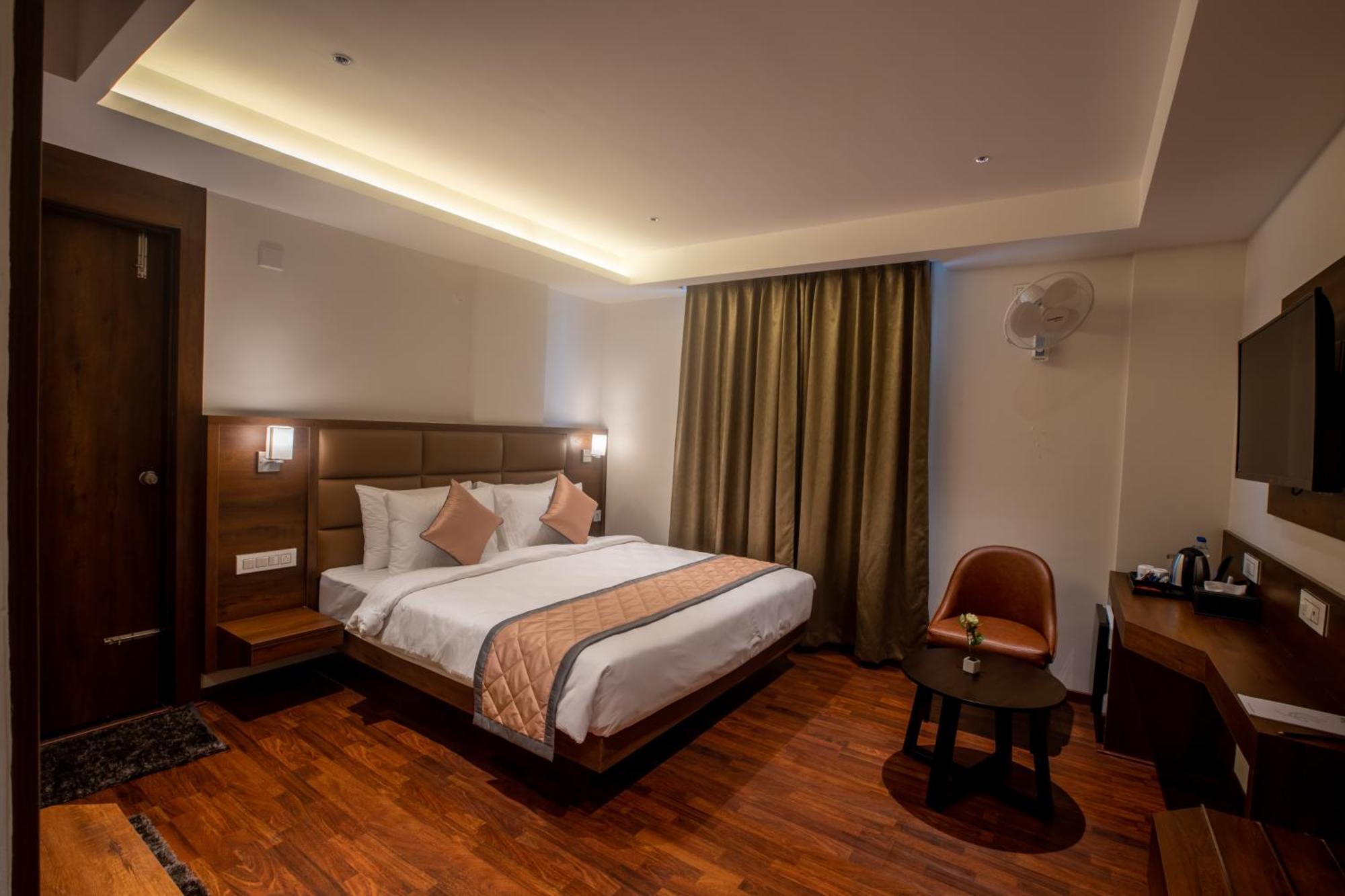 Golden Fortune Inn Hotel Bengaluru Zewnętrze zdjęcie